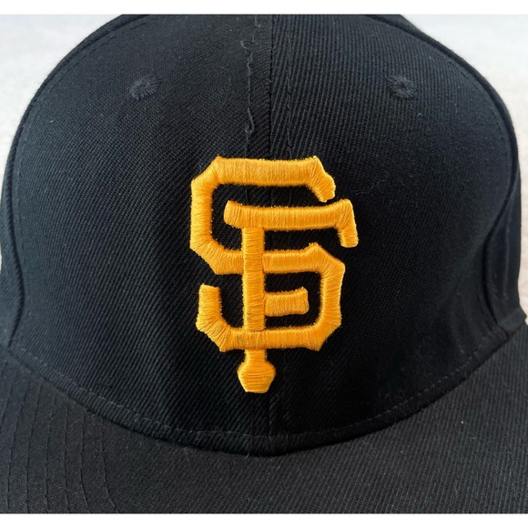 NEW ERA • Black/Golden Orange SF Giants MLB Classic Baseball Hat - Picture 10 of 15